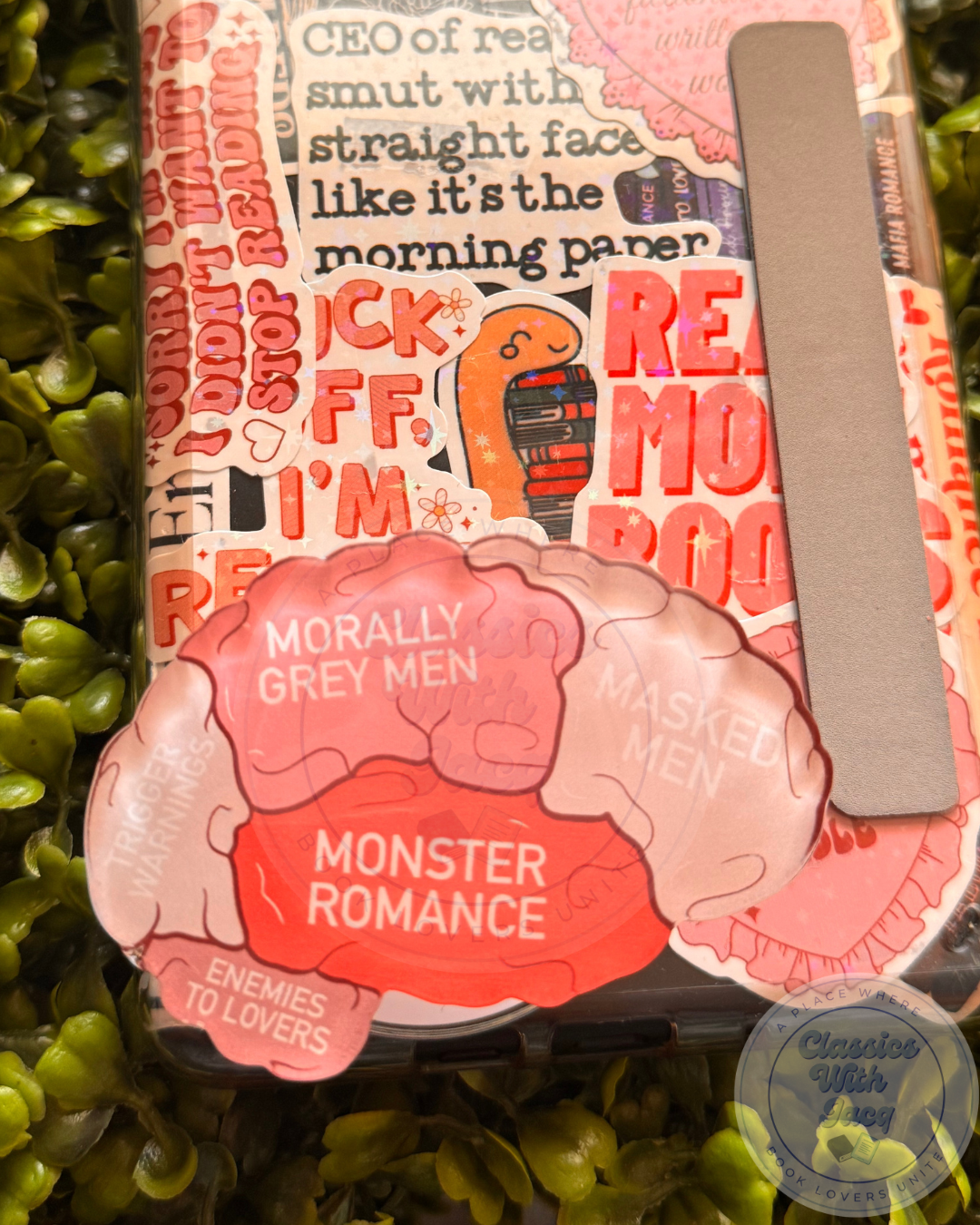 Bookish Brain Magsafe Kindle Grip